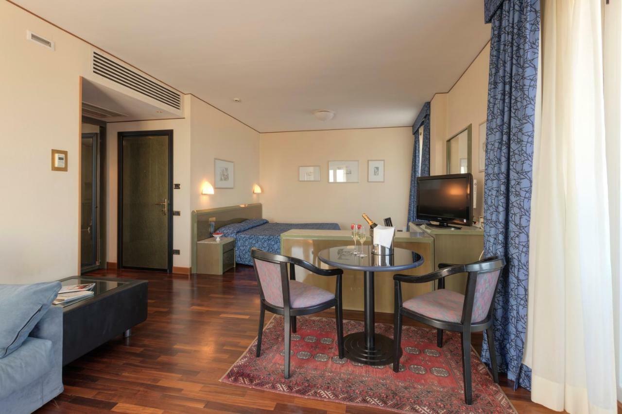 Hotel Royal 4*
